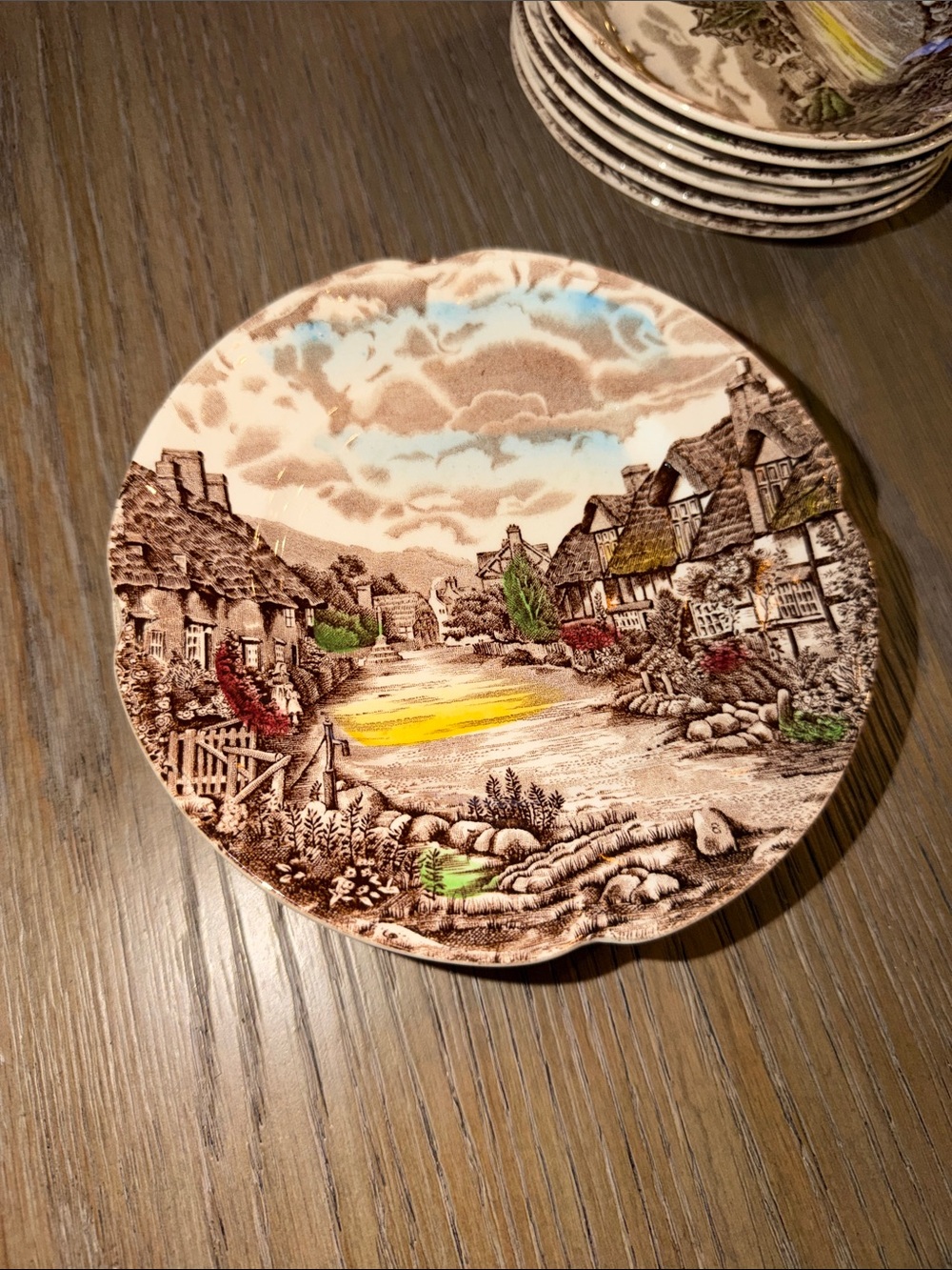 Olde English Countryside Johnson Brothers Salad 6 1/4”